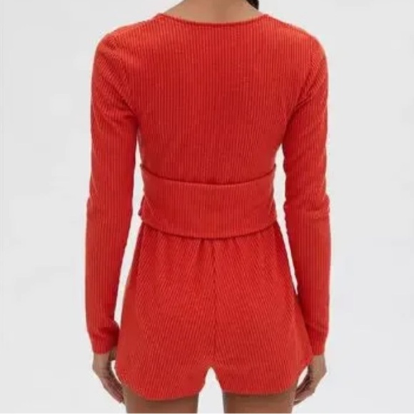 Out From Under Urban Outfitters Women S Red Ribbed Hanna Twist Front Romper - Picture 2 of 11